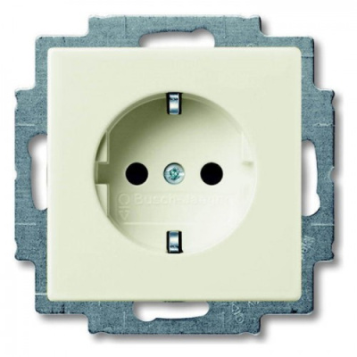 2CKA002011A6144  розетка сзаземл белая